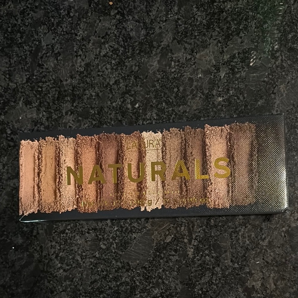 NWOT Lacura Two Naturals Eyeshadow Pallette